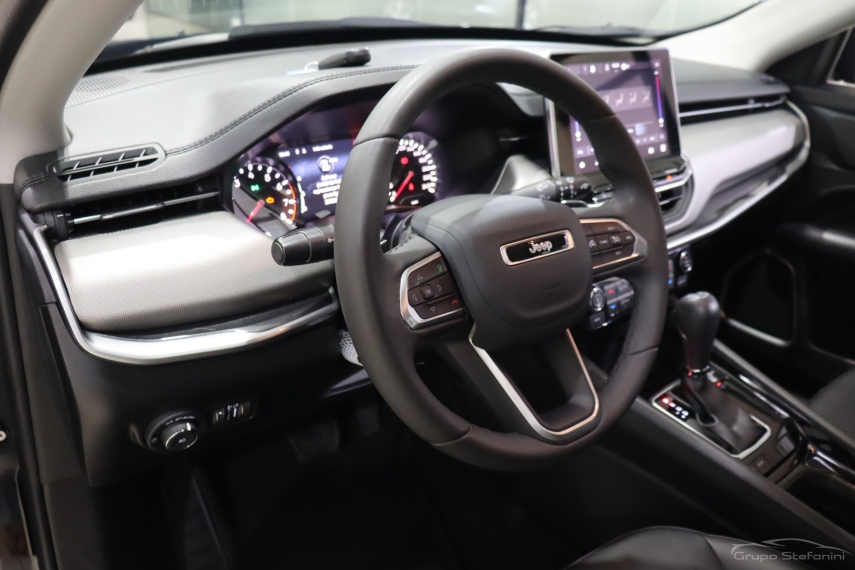 jeep compass 1.3 t270 turbo flex longitude at6 4p automatico 2024