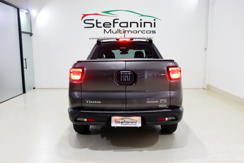 fiat toro 1.3 turbo 270 flex freedom at6 4p automatico 2025