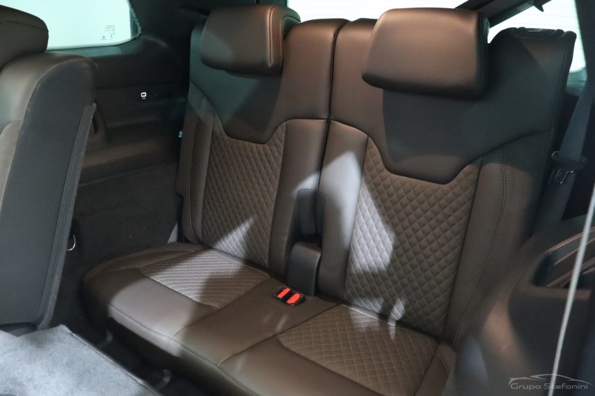 jeep commander 2.0 td380 turbo diesel overland at9 4p automatico 2022