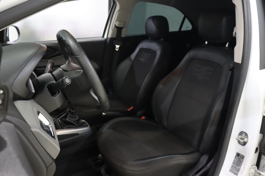 chevrolet onix 1.4 mpfi lt 8v flex 4p manual 2019