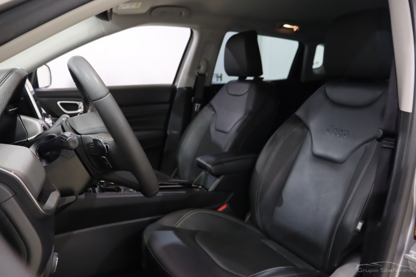 jeep compass 1.3 t270 turbo flex longitude at6 4p automatico 2023