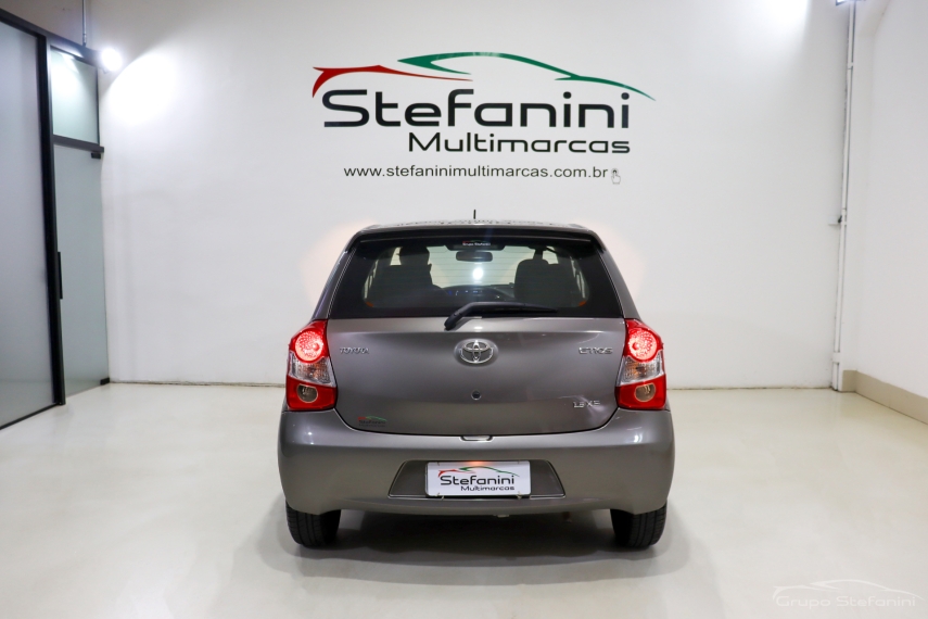 toyota etios 1.5 xs 16v flex 4p manual 201711 toyota etios 1.5 xs 16v flex 4p manual 201711