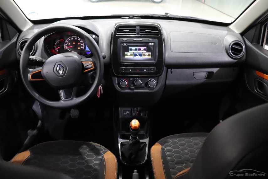 renault kwid 1.0 12v sce flex outsider manual 4p 20225 renault kwid 1.0 12v sce flex outsider manual 4p 20225