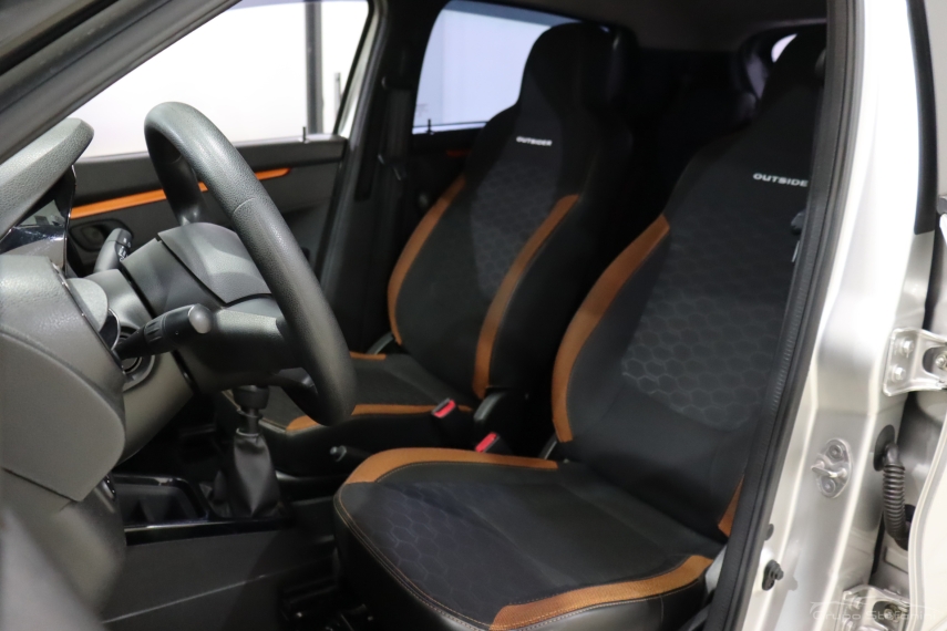 renault kwid 1.0 12v sce flex outsider manual 4p 20226 renault kwid 1.0 12v sce flex outsider manual 4p 20226