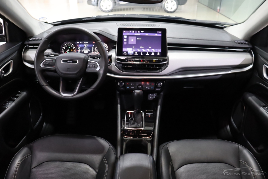 jeep compass 1.3 t270 turbo flex longitude at6 4p automatico 20235 jeep compass 1.3 t270 turbo flex longitude at6 4p automatico 20235