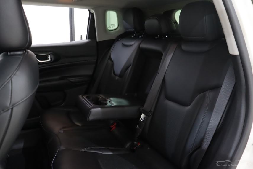 jeep compass 1.3 t270 turbo flex sport at6 4p automatico 20227 jeep compass 1.3 t270 turbo flex sport at6 4p automatico 20227