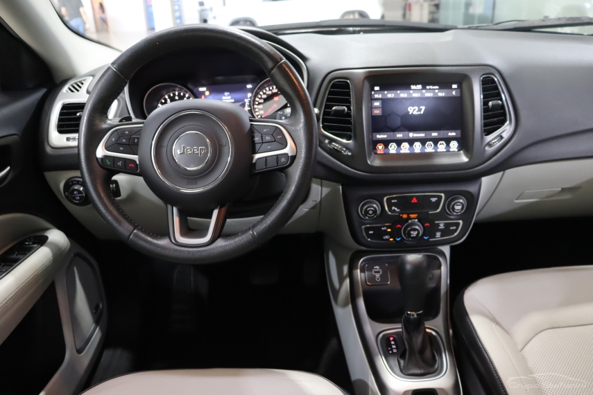 jeep compass 2.0 16v flex longitude automatico 4p 20194 jeep compass 2.0 16v flex longitude automatico 4p 20194