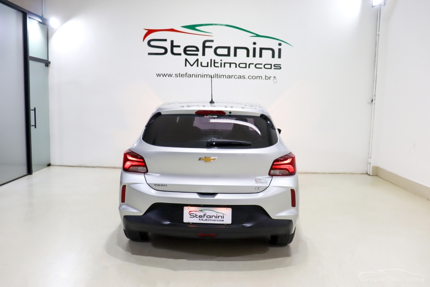 chevrolet onix 1.0 flex lt manual 4p 202011 chevrolet onix 1.0 flex lt manual 4p 202011