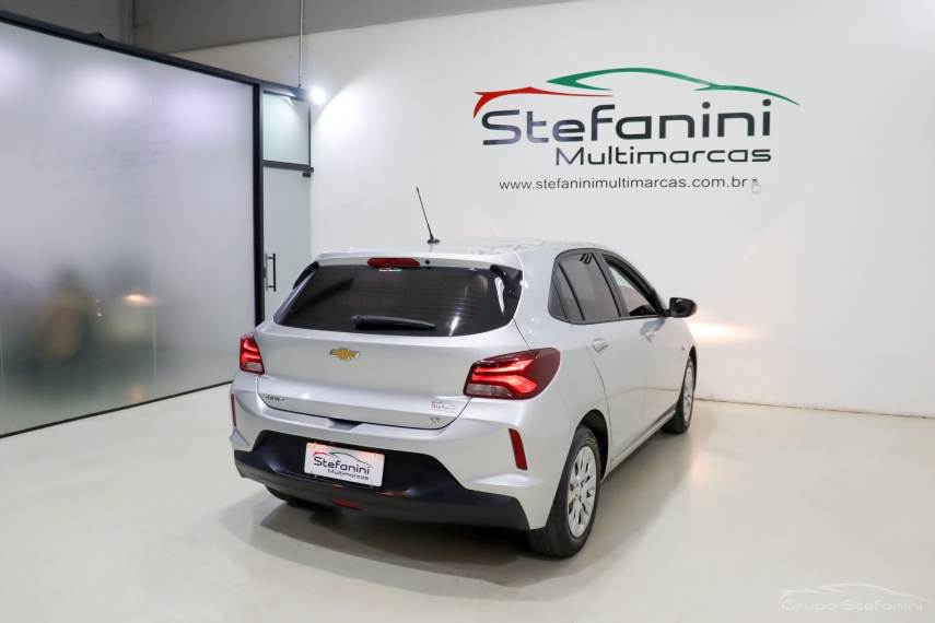 chevrolet onix 1.0 flex lt manual 4p 202010 chevrolet onix 1.0 flex lt manual 4p 202010