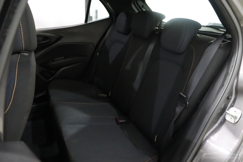 fiat argo 1.3 firefly flex trekking cvt 4p automatico 20237 fiat argo 1.3 firefly flex trekking cvt 4p automatico 20237