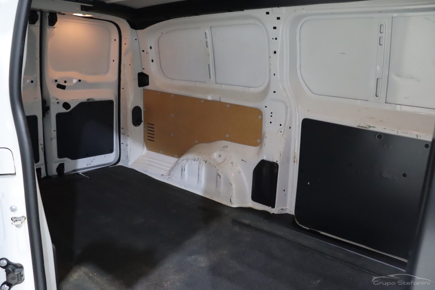 citroen jumpy 1.5 bluehdi diesel cargo manual 4p 20226 citroen jumpy 1.5 bluehdi diesel cargo manual 4p 20226