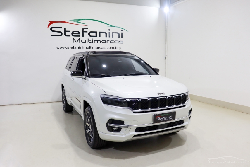 jeep commander 2.0 td380 turbo diesel overland at9 4p automatico 20232 jeep commander 2.0 td380 turbo diesel overland at9 4p automatico 20232