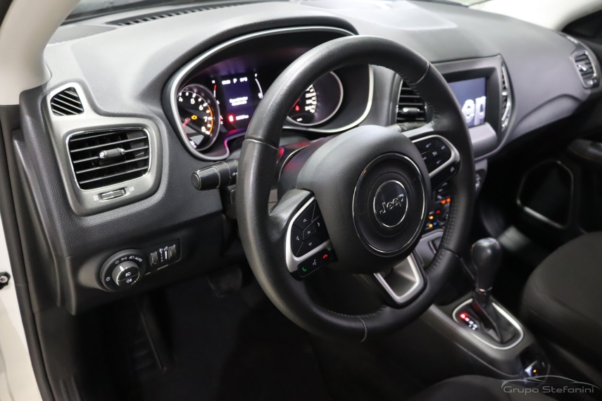 jeep compass 2.0 16v flex sport automatico 4p 20203 jeep compass 2.0 16v flex sport automatico 4p 20203