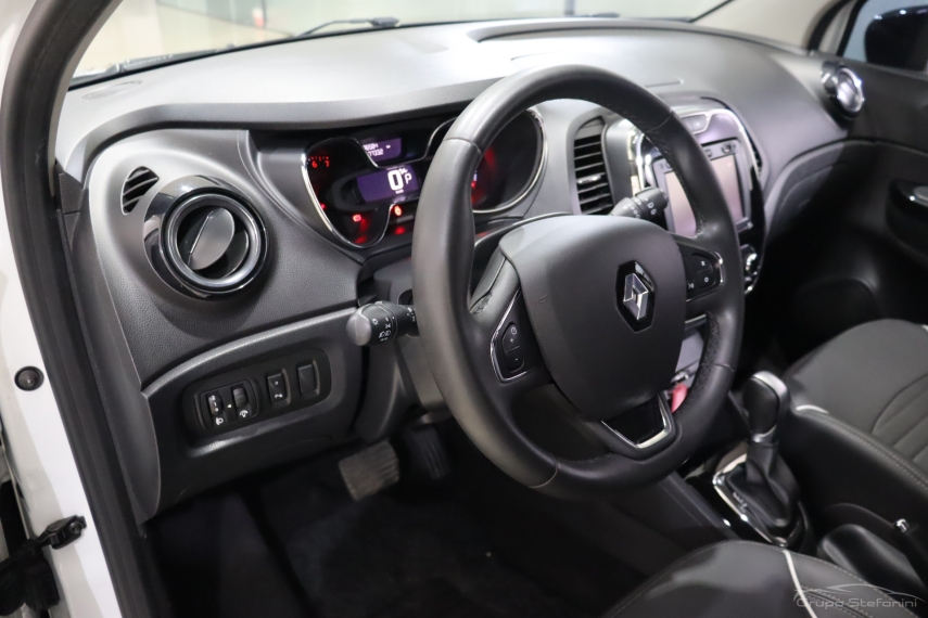 renault captur 1.6 16v sce flex intense x-tronic 4p automatico 20183 renault captur 1.6 16v sce flex intense x-tronic 4p automatico 20183