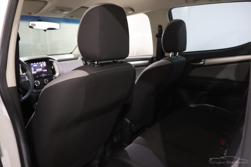 chevrolet s10 2.8 16v turbo diesel lt cd 4x4 automatico 4p 20238 chevrolet s10 2.8 16v turbo diesel lt cd 4x4 automatico 4p 20238