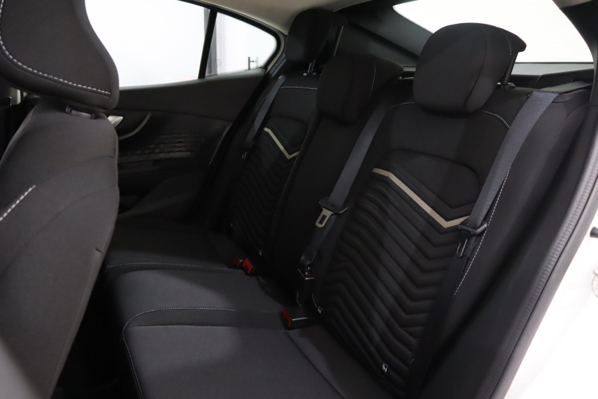 fiat fastback 1.0 turbo 200 flex cvt 4p automatico 20247 fiat fastback 1.0 turbo 200 flex cvt 4p automatico 20247