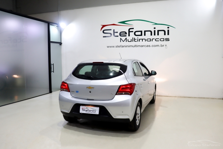 chevrolet onix 1.0 mpfi lt 8v flex 4p manual 201810