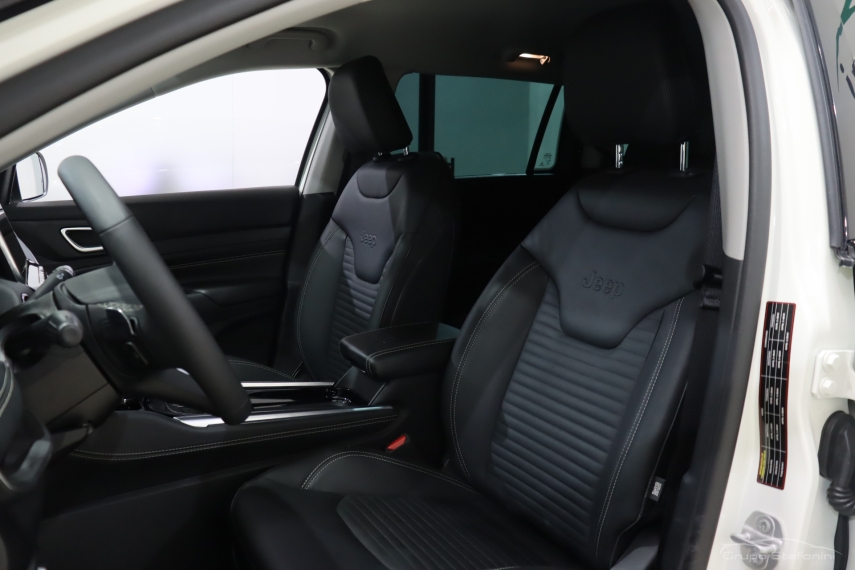 jeep commander 1.3 t270 turbo flex longitude at6 4p automatico 20256