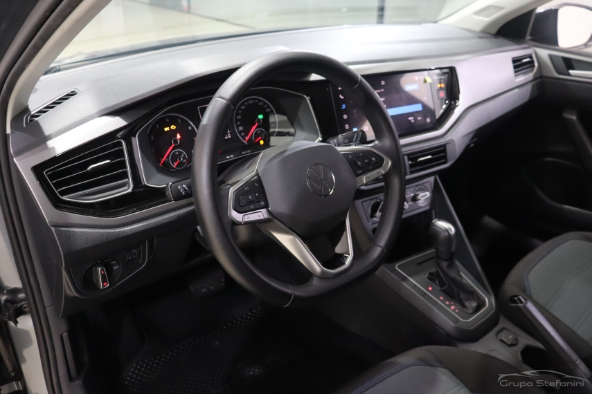 volkswagen nivus 1.0 200 tsi total flex comfortline automatico 4p 20213