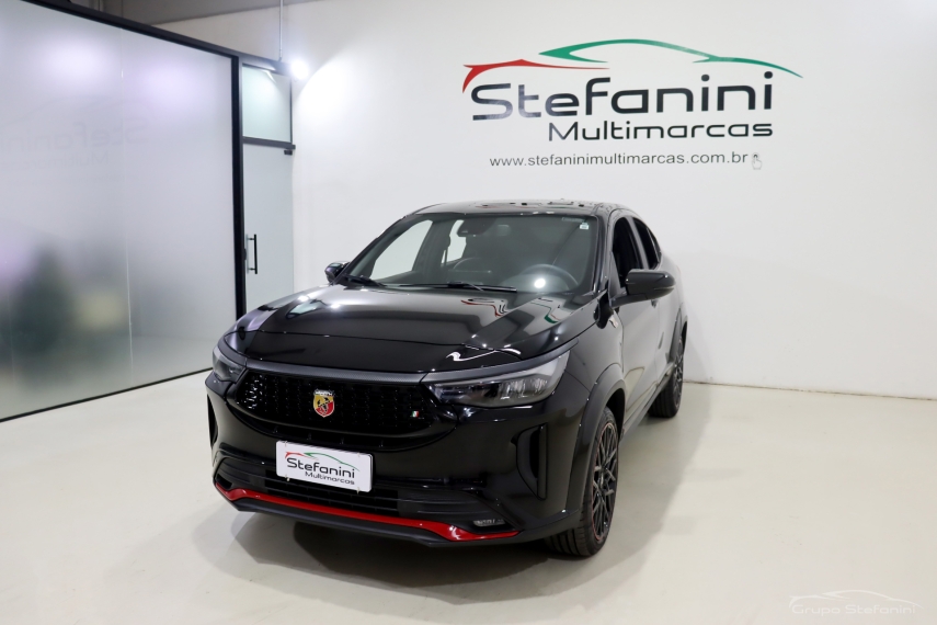 fiat fastback 1.3 turbo 270 flex abarth at6 4p automatico 2025