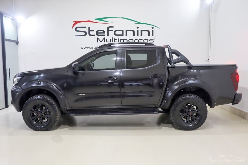 nissan frontier 2.3 16v turbo diesel pro4x cd 4x4 automatico 4p 202310