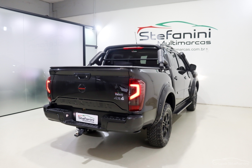 nissan frontier 2.3 16v turbo diesel pro4x cd 4x4 automatico 4p 202311