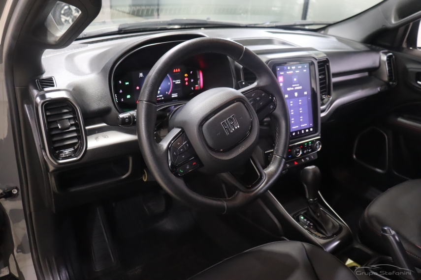 fiat toro 2.0 16v turbo diesel ultra 4wd at9 4p automatico 20233