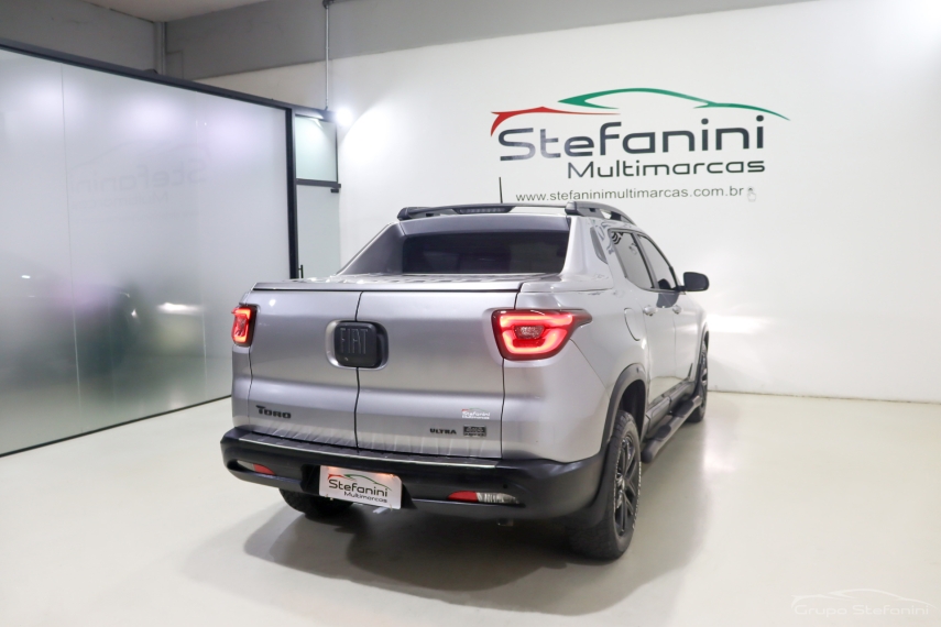 fiat toro 2.0 16v turbo diesel ultra 4wd at9 4p automatico 202210