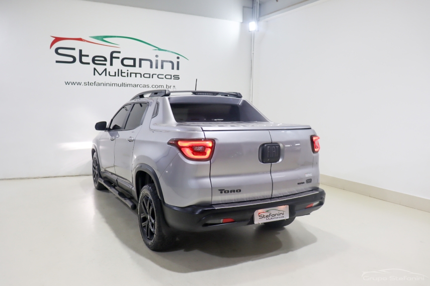 fiat toro 2.0 16v turbo diesel ultra 4wd at9 4p automatico 202212
