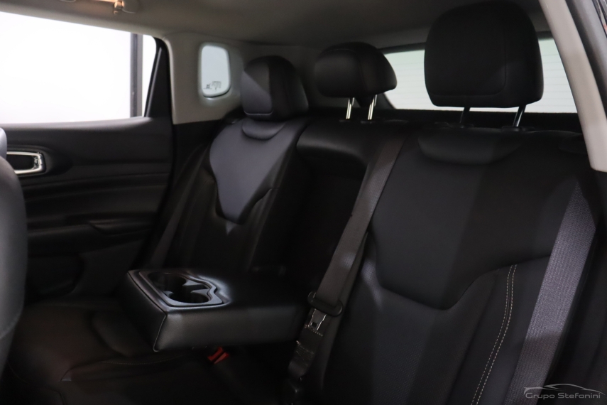 jeep compass 1.3 t270 turbo flex longitude at6 4p automatico 20237