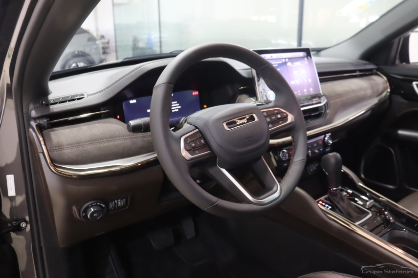 jeep commander 2.2 turbo diesel overland at9 4p automatico 20253