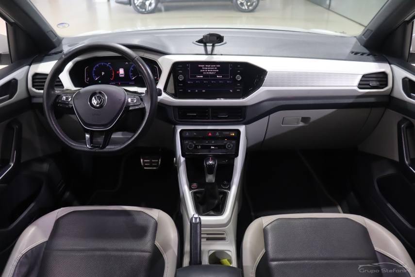 volkswagen t-cross 1.4 250 tsi total flex highline automatico 4p 20205