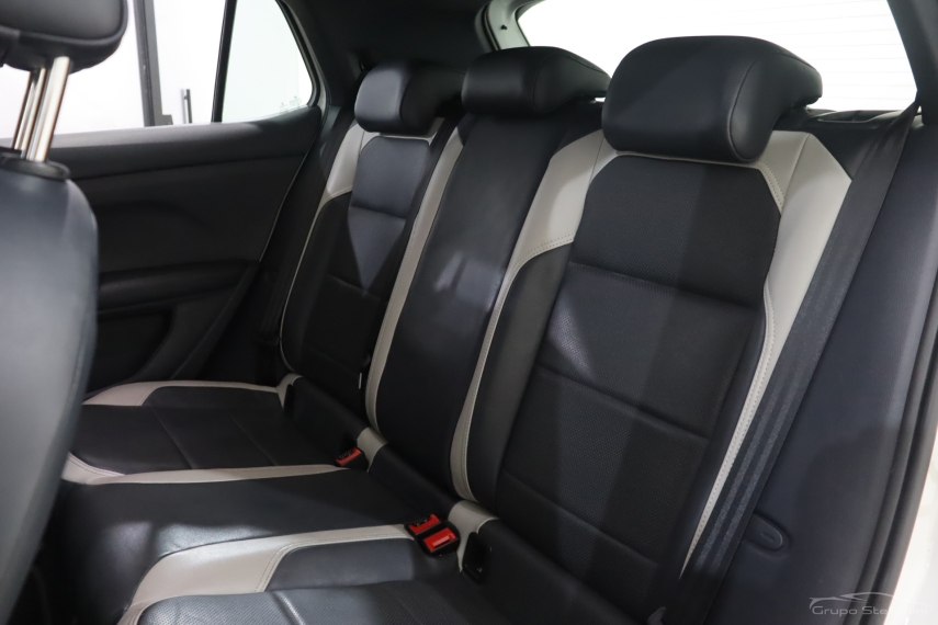 volkswagen t-cross 1.4 250 tsi total flex highline automatico 4p 20207