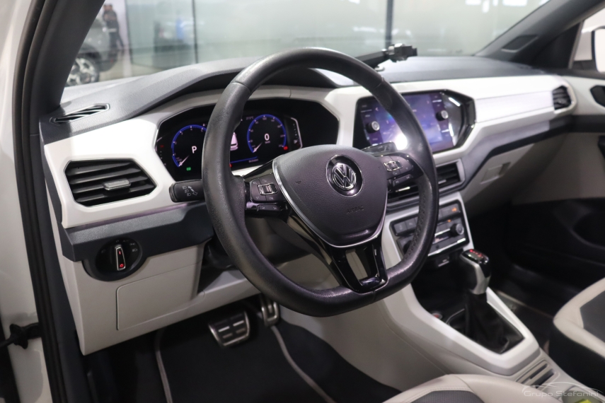 volkswagen t-cross 1.4 250 tsi total flex highline automatico 4p 20203