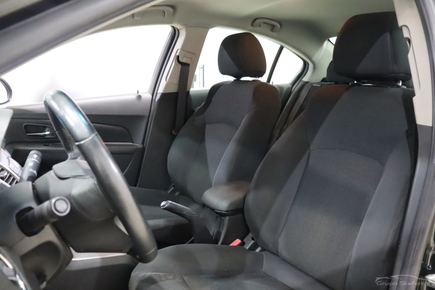 chevrolet cruze 1.8 lt 16v flex 4p manual 20146