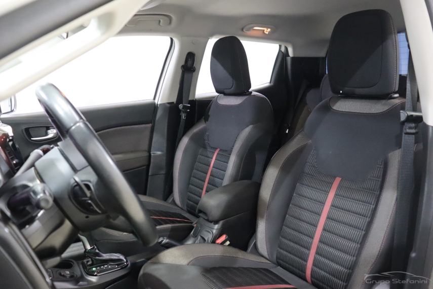 fiat toro 1.8 16v evo flex freedom at6 4p automatico 20216