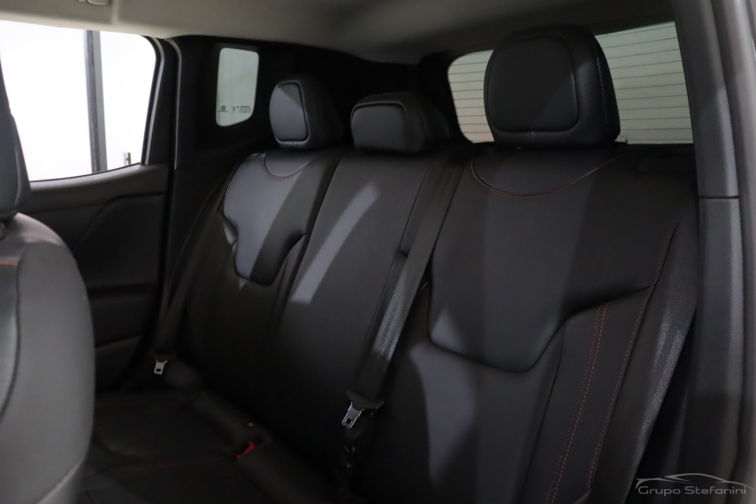 jeep renegade 1.3 t270 turbo flex trailhawk 4x4 at9 4p automatico 20238