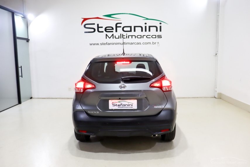nissan kicks 1.6 16v flexstart s 4p xtronic flex automatico 202111