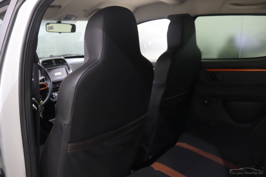 renault kwid 1.0 12v sce flex outsider manual 4p 20208