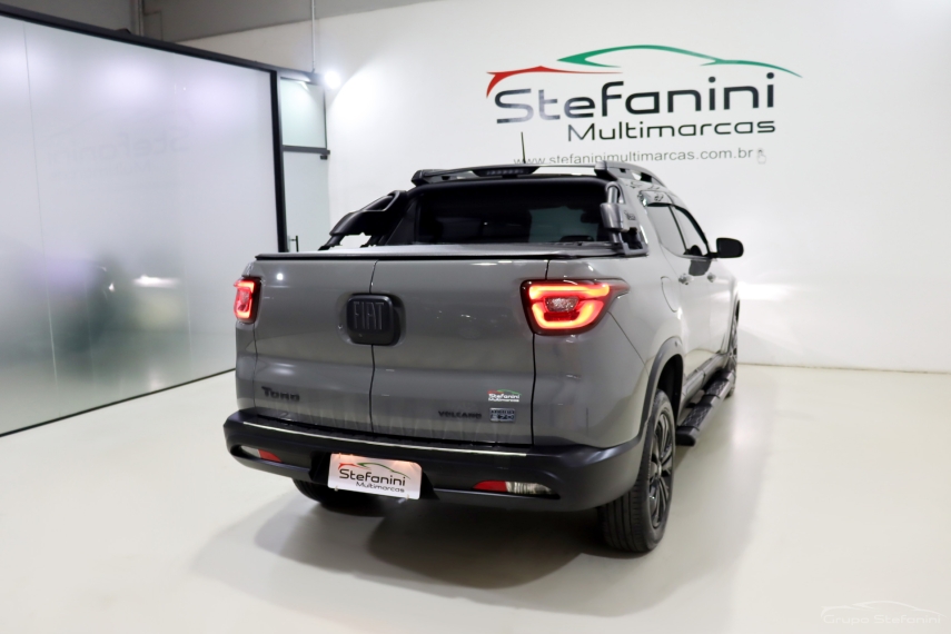 fiat toro 1.3 turbo 270 flex volcano at6 4p automatico 202410