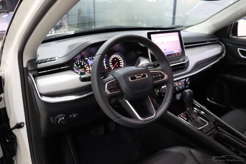 jeep compass 1.3 t270 turbo flex longitude at6 4p automatico 20233