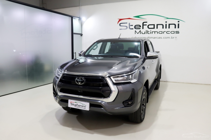 toyota hilux 2.8 d-4d turbo diesel cd srx 4x4 automatico 4p 2022