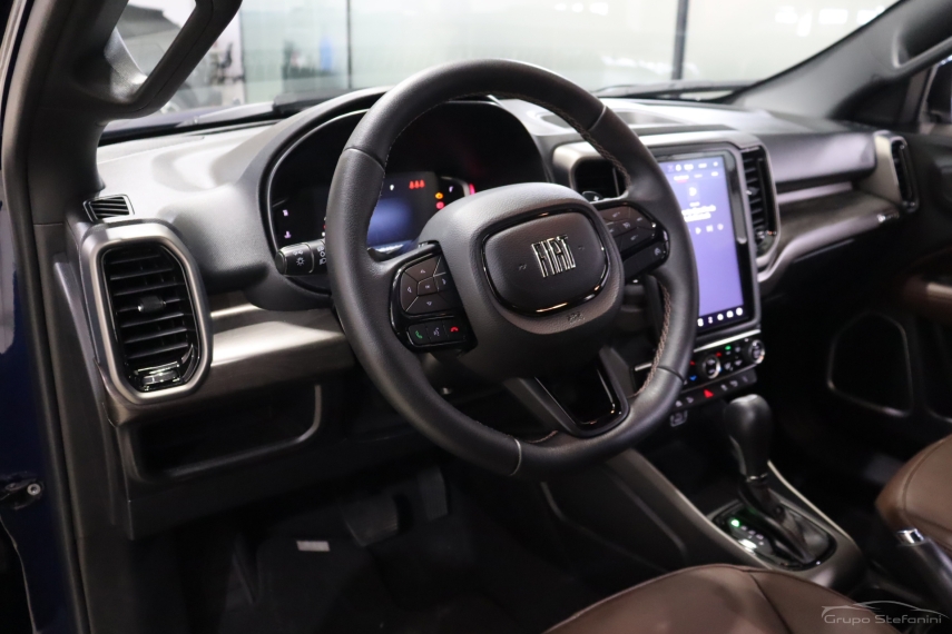 fiat toro 2.0 16v turbo diesel ranch 4wd at9 4p automatico 20233