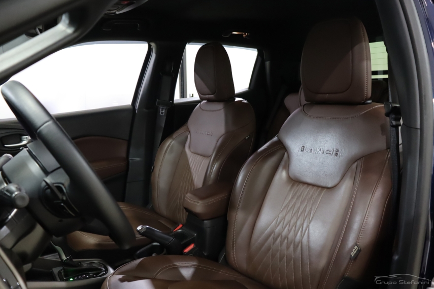 fiat toro 2.0 16v turbo diesel ranch 4wd at9 4p automatico 20236