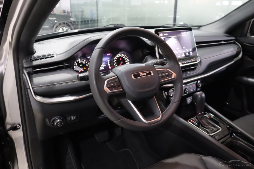 jeep compass 1.3 t270 turbo flex longitude at6 4p automatico 20223