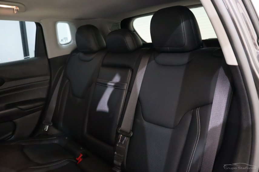 jeep compass 1.3 t270 turbo flex longitude at6 4p automatico 20238