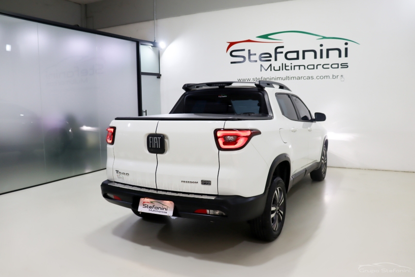 fiat toro 1.3 turbo 270 flex freedom at6 4p automatico 202410