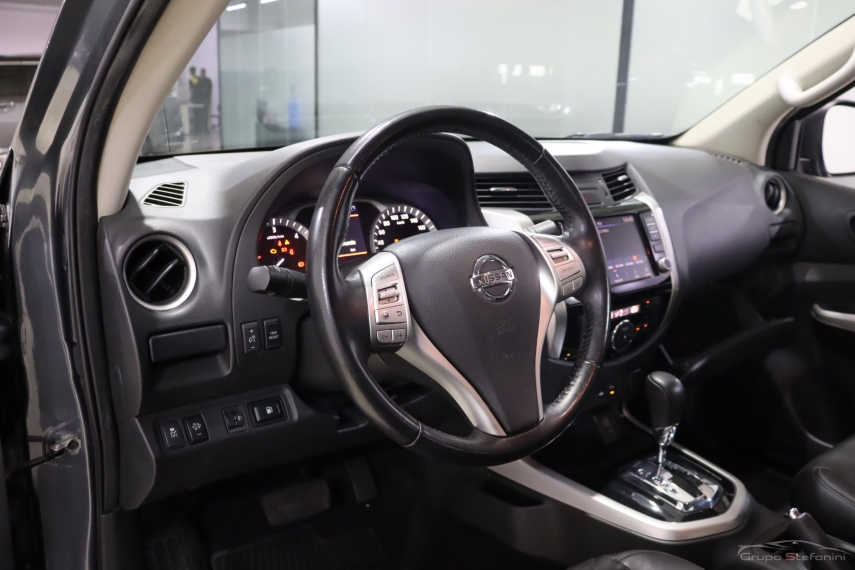 nissan frontier 2.3 16v turbo diesel xe cd 4x4 automatico 4p 20223