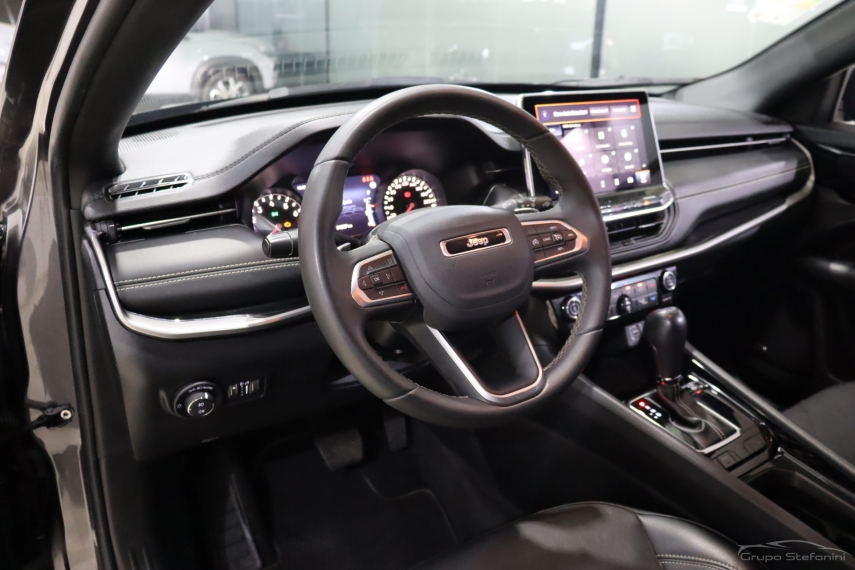 jeep compass 1.3 t270 turbo flex longitude at6 4p automatico 20223