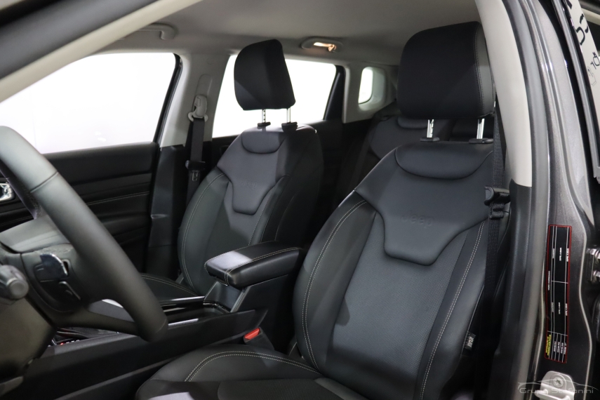 jeep compass 1.3 t270 turbo flex longitude at6 4p automatico 20256